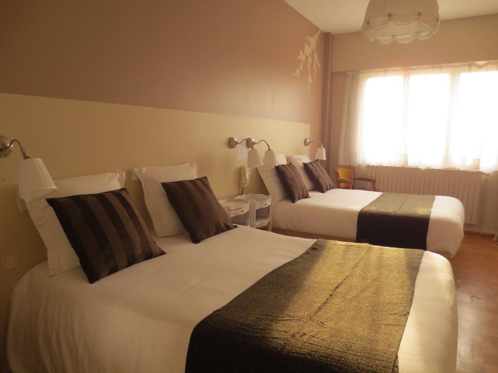 Logis L'Auberge Du Gros Silly-sur-Nied Esterno foto