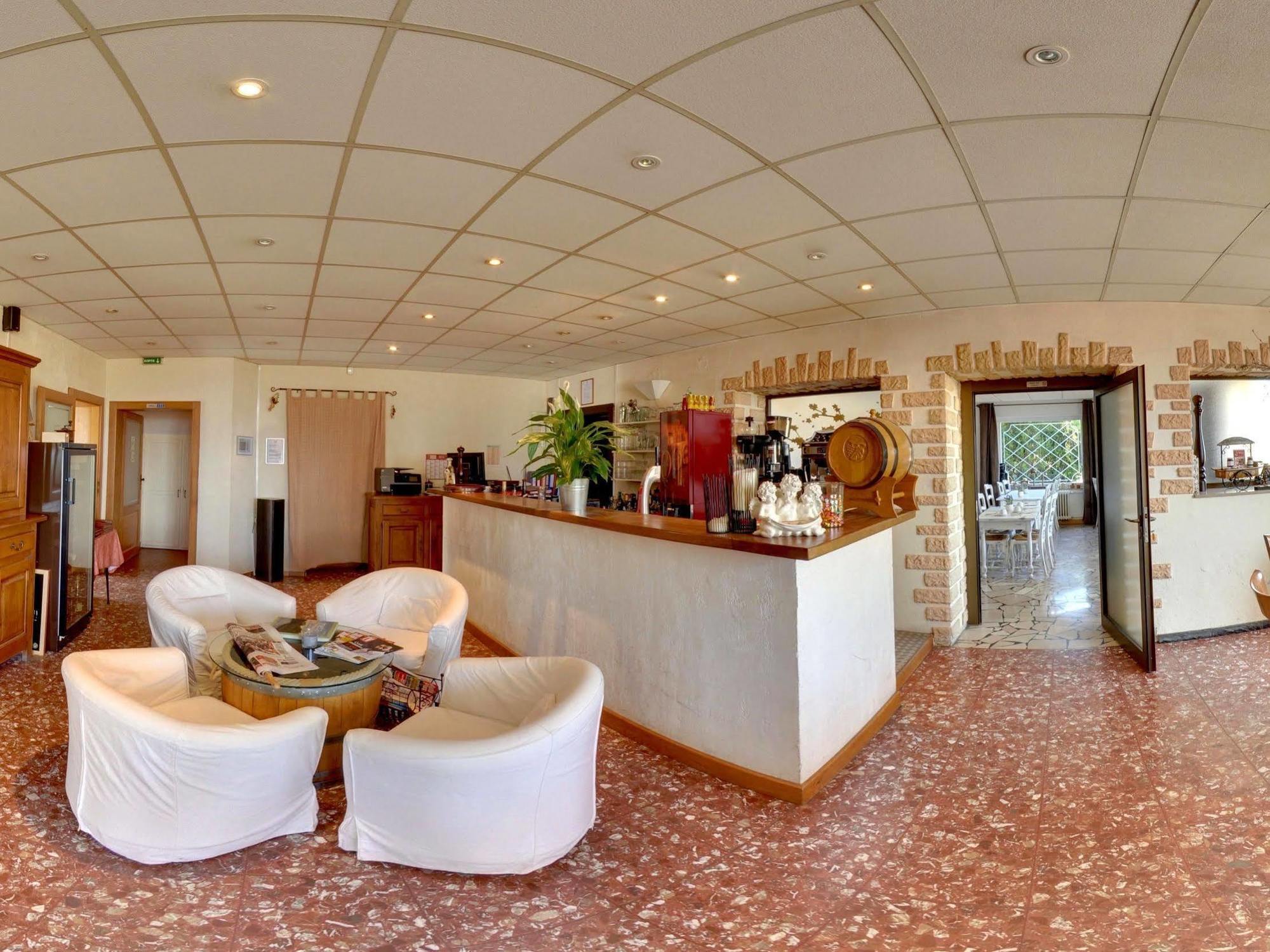 Logis L'Auberge Du Gros Silly-sur-Nied Esterno foto