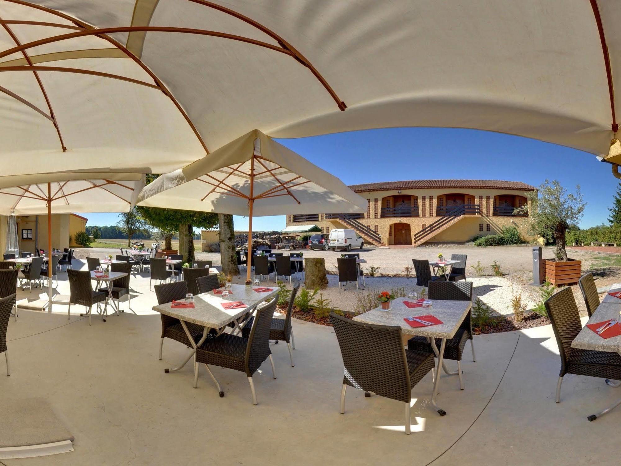 Logis L'Auberge Du Gros Silly-sur-Nied Esterno foto